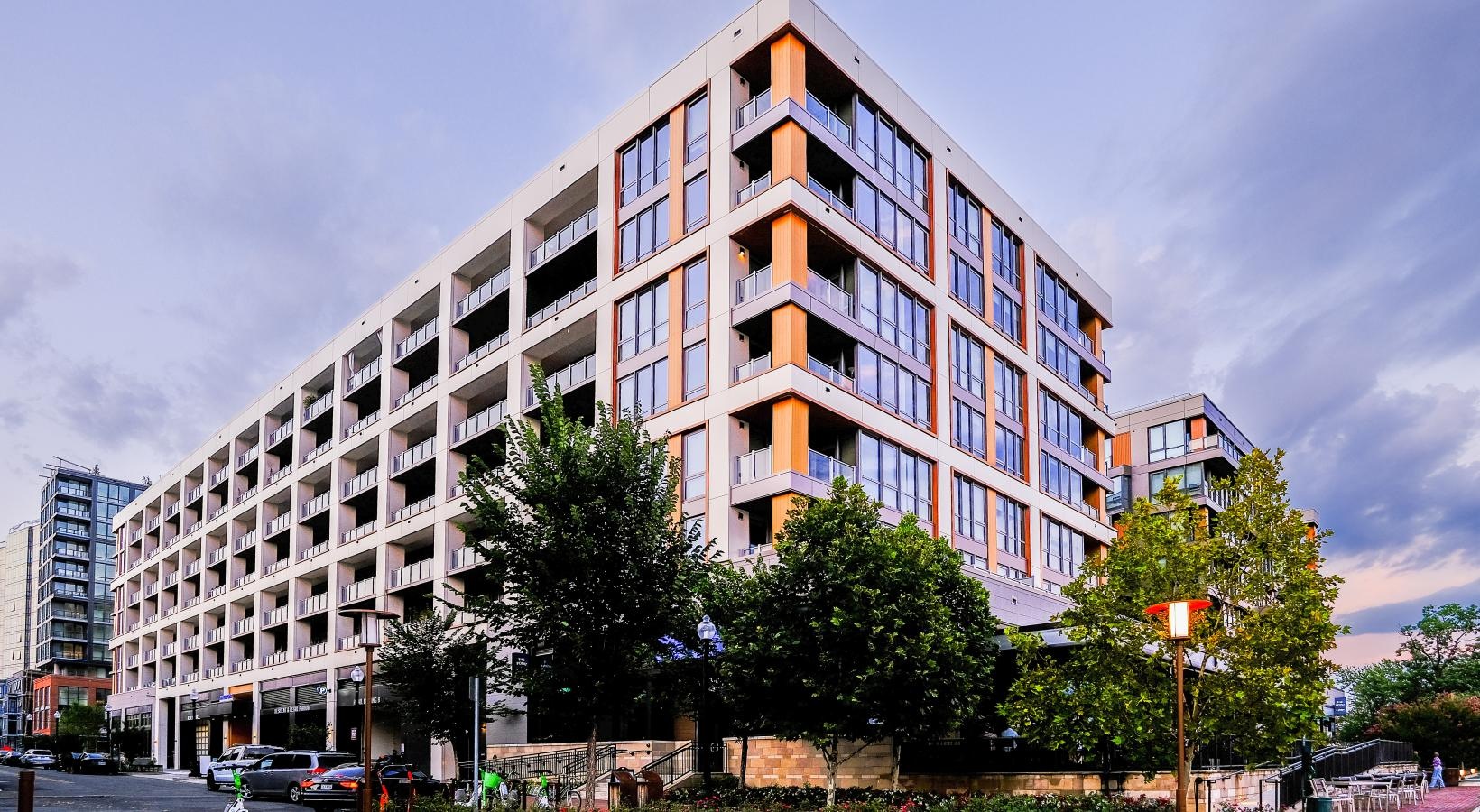 The essence of exceptional living Riverpoint with ground floor parking garage